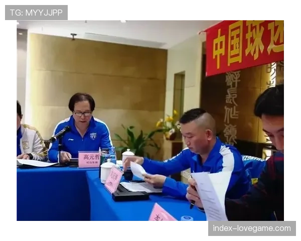 中国人寿邀请在南京务工的宁波籍球迷亲临现场观赛